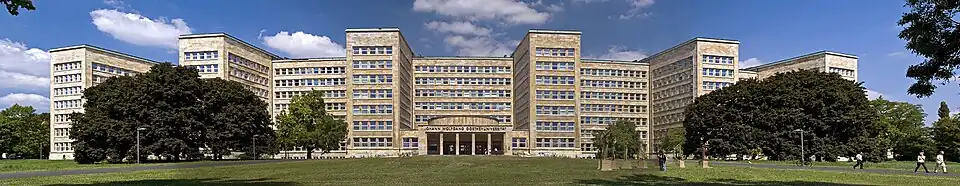 Photographie de la façade d'un immeuble