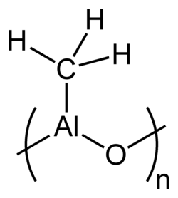 Méthylaluminoxane.