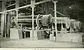 Four tambour d'Argall constitué de 4 tubes satellites, à Cripple Creek en 1902. D'une capacité de 45  à   50&nbsp;t/24h, ils réduisent la teneur en soufre du minerai d'or de 2  à   0,10&nbsp;%. Un moteur de 1&nbsp;CV entraîne l'ensemble.