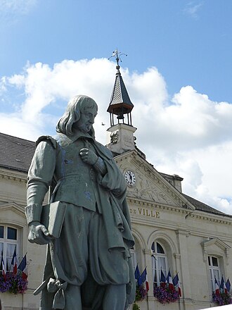Statue de René Descartes à Descartes.