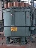 Diode à vapeur de mercure de courant nominal 1 330 A et de tension nominale 560 V produite par Siemens.