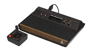 Troisième version du Video Computer System, vendu de 1980 à 1982.