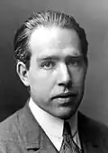 Bohr.