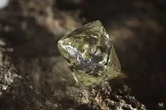 Diamant (dureté 10).