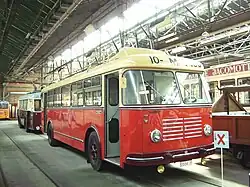 Bus à volant d'inertie générateur électrique à Anvers en 1955.